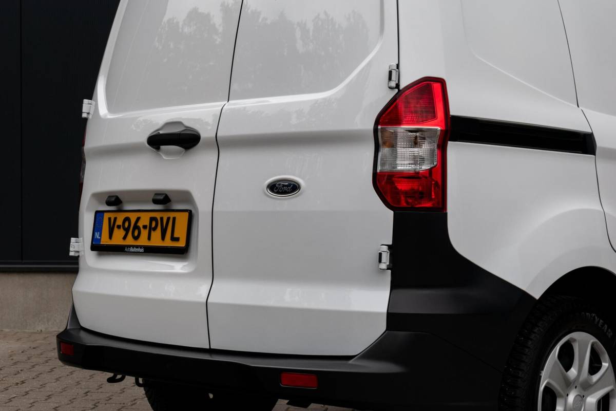 Ford Transit Courier Ford Transit Courier 1.0 Trend EcoBoost S&S|INCL. APK & SERVICEBEURT