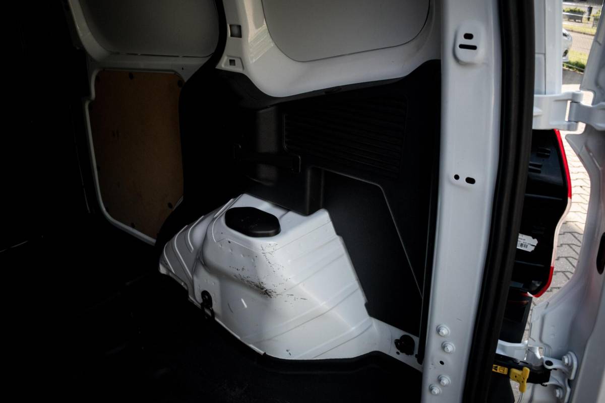 Ford Transit Courier Ford Transit Courier 1.0 Trend EcoBoost S&S|INCL. APK & SERVICEBEURT