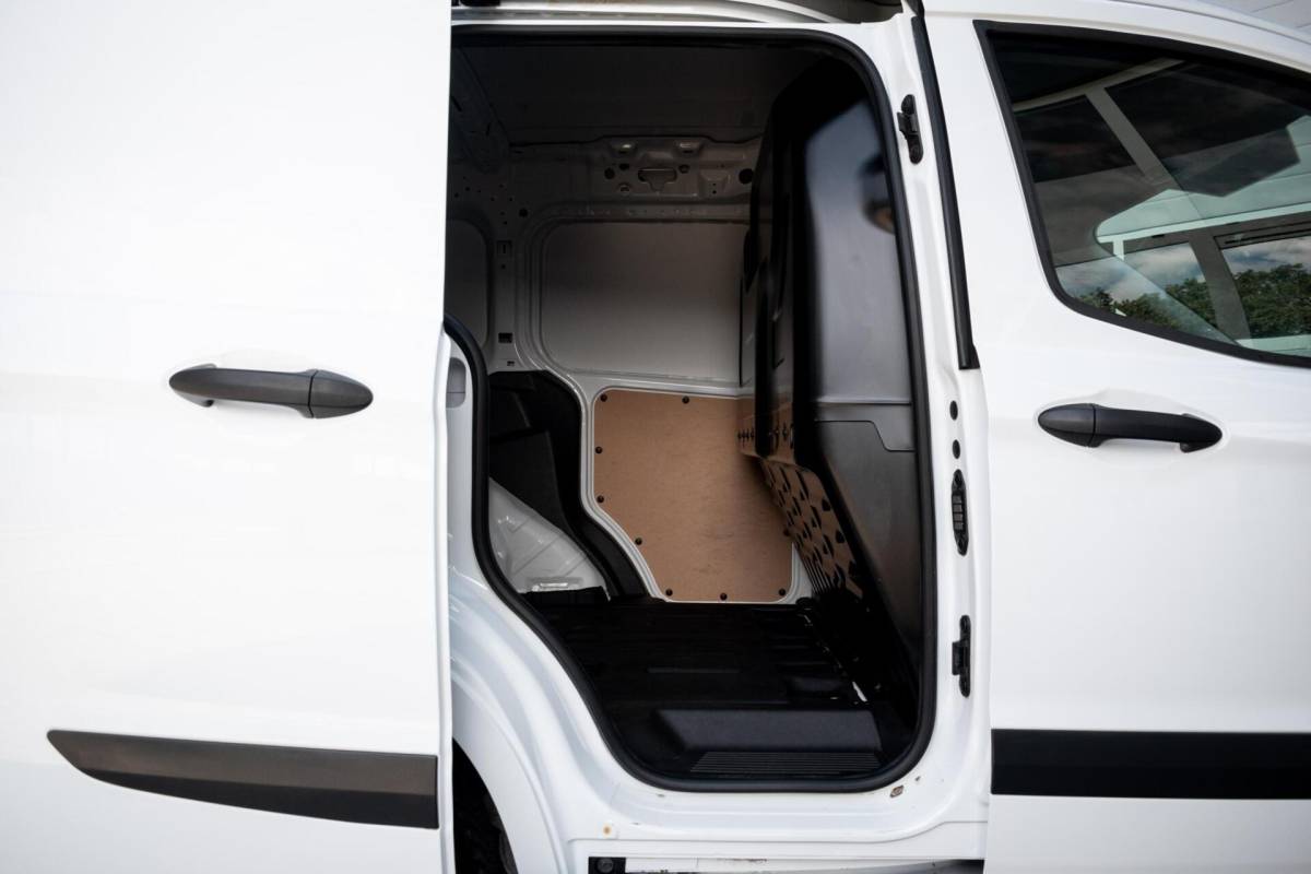Ford Transit Courier Ford Transit Courier 1.0 Trend EcoBoost S&S|INCL. APK & SERVICEBEURT