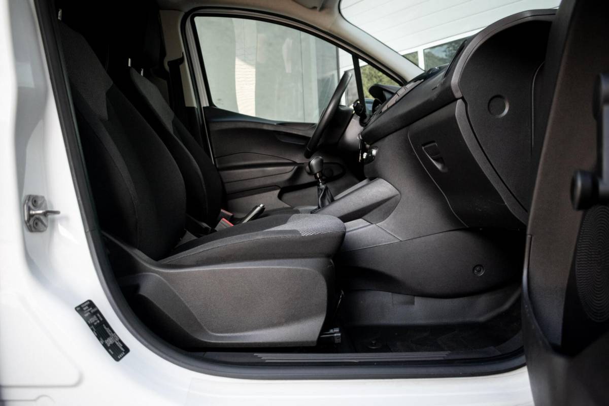 Ford Transit Courier Ford Transit Courier 1.0 Trend EcoBoost S&S|INCL. APK & SERVICEBEURT