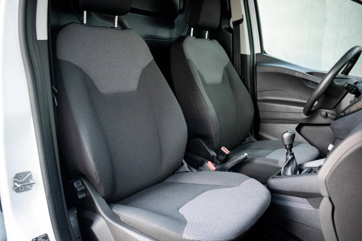 Ford Transit Courier Ford Transit Courier 1.0 Trend EcoBoost S&S|INCL. APK & SERVICEBEURT
