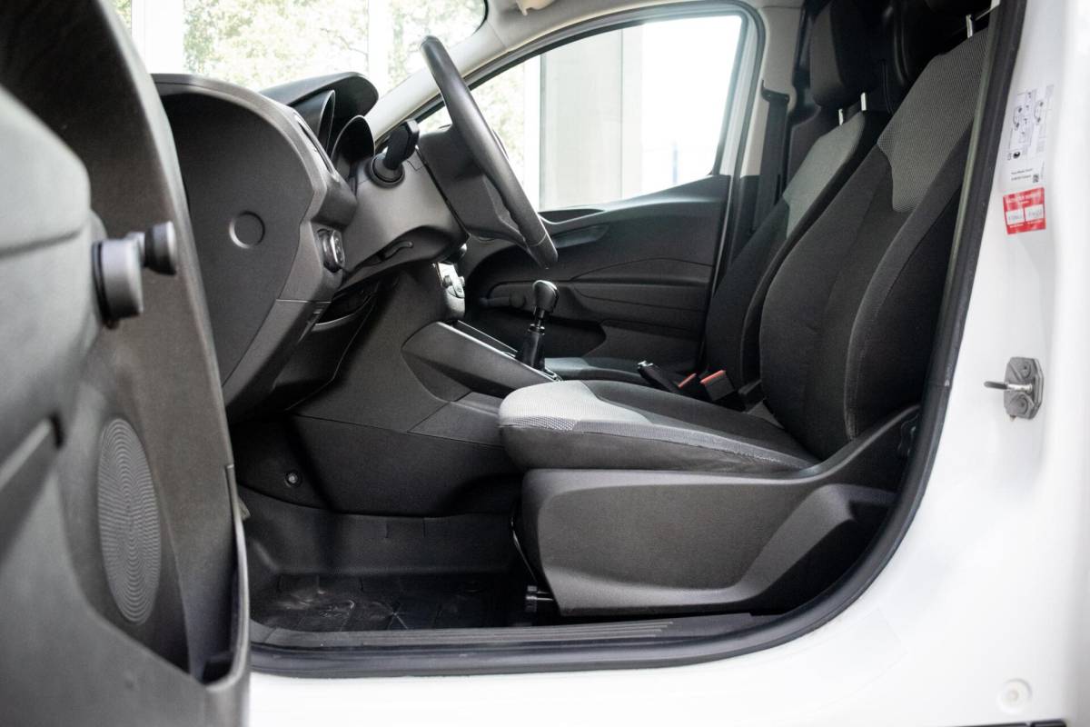 Ford Transit Courier Ford Transit Courier 1.0 Trend EcoBoost S&S|INCL. APK & SERVICEBEURT