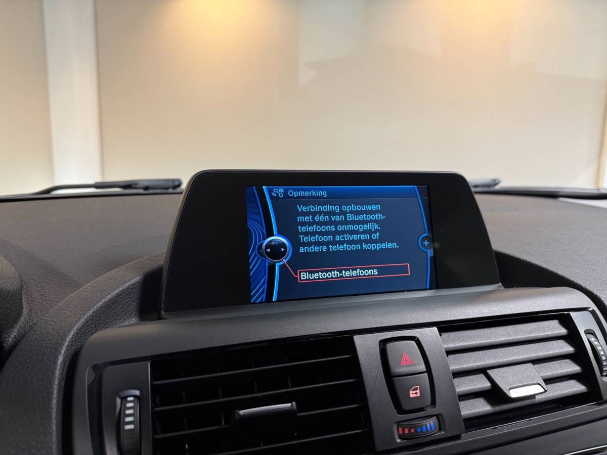 BMW 1 Serie BMW 1-serie 114i EDE Corporate Lease Edition *2de Eigenaar/Dealer OH* Camera|Cruise|Navi|PDC|NAP