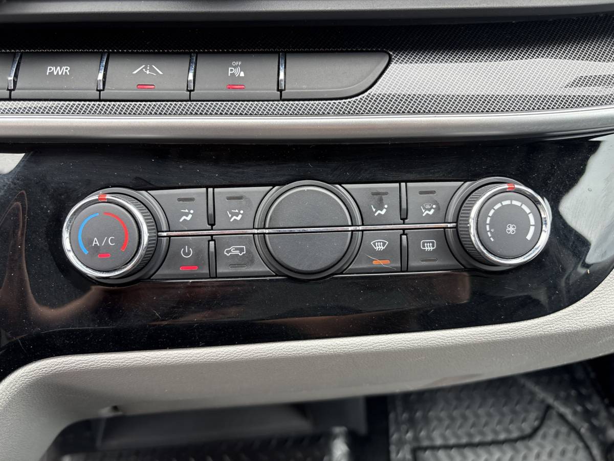 Maxus eDeliver9 Maxus eDeliver 9 L2H2 72kWh 280km Stads-WLTP Snelladen LED Carplay Cruise control Camera Airco Parkeersensoren v+a