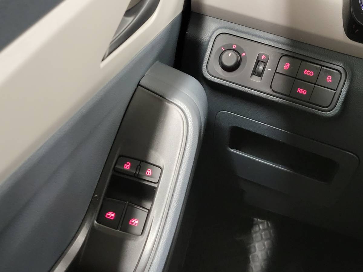 Maxus eDeliver3 Maxus eDeliver 3 53kWh 240km Elektrisch!