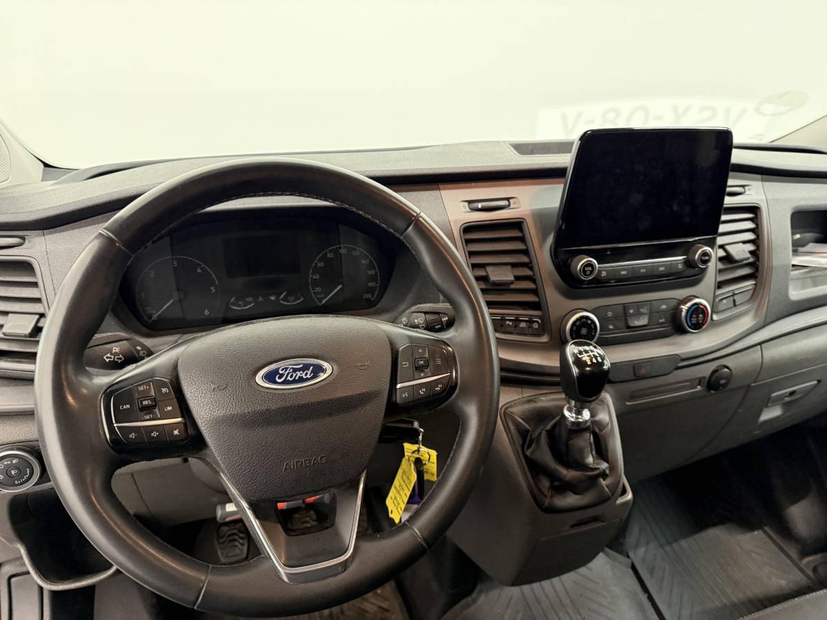 Ford Transit Custom Ford Transit Custom 300 2.0 TDCI L2H1 Trend Navigatie Parkeersensoren Camera