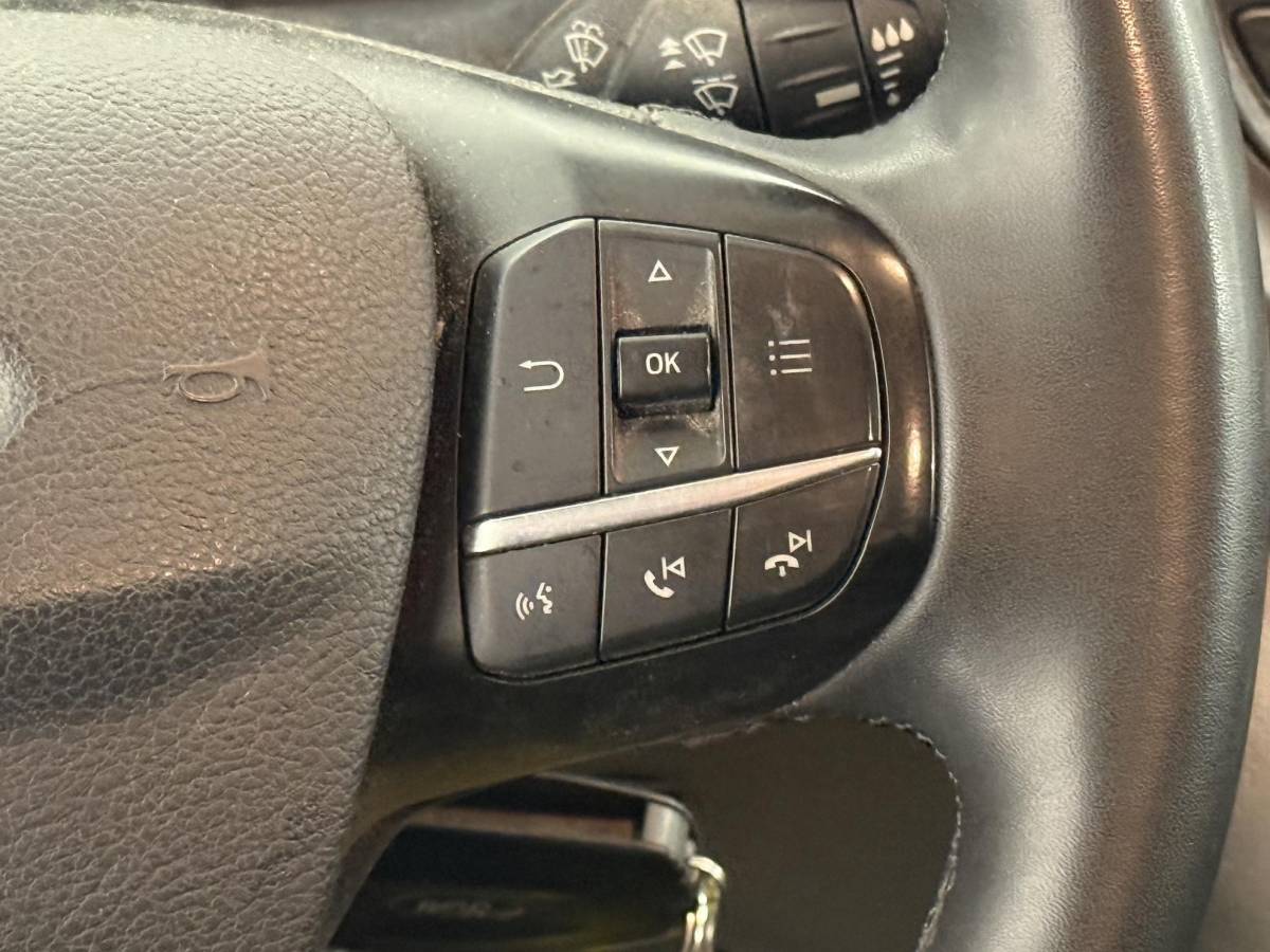 Ford Transit Custom Ford Transit Custom 300 2.0 TDCI L2H1 Trend Navigatie Parkeersensoren Camera