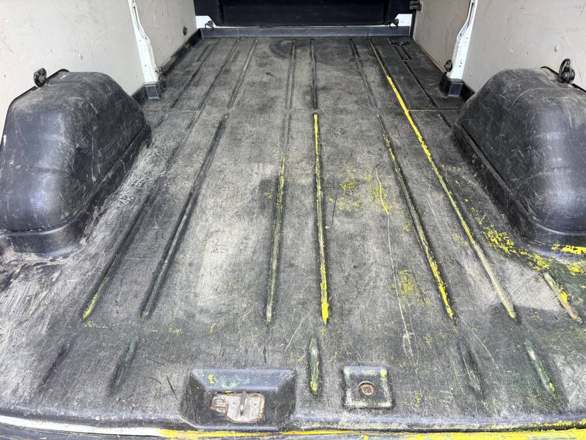 Ford Transit Ford Transit 350 2.0 TDCI 170PK L3H3 Airco Cruise Control Parkeersensoren v+a Voorruitverwarming