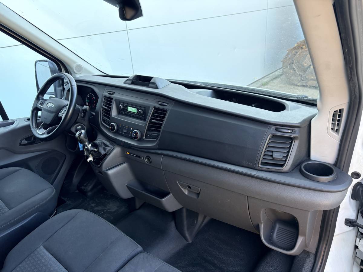 Ford Transit Ford Transit 350 2.0 TDCI 170PK L3H3 Airco Cruise Control Parkeersensoren v+a Voorruitverwarming