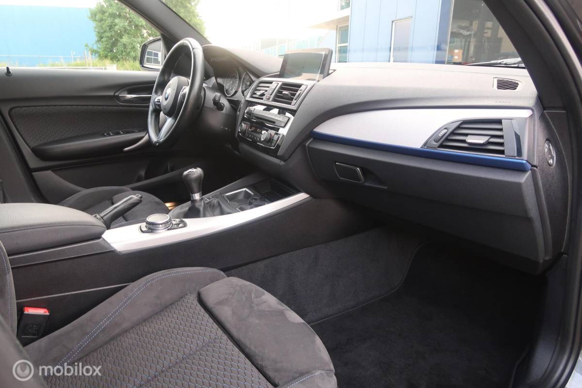 BMW 1 Serie BMW 1-serie 118i M Sport