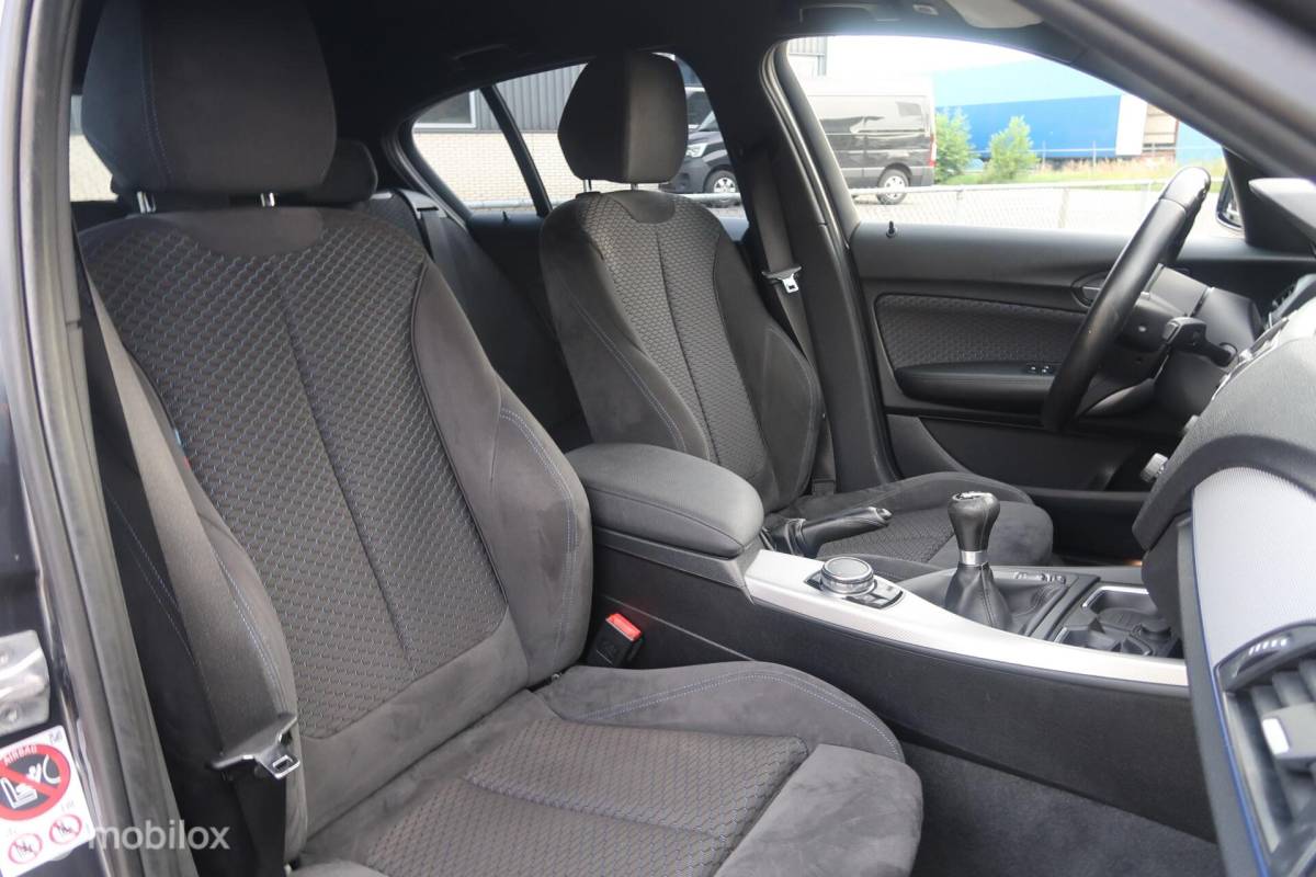 BMW 1 Serie BMW 1-serie 118i M Sport