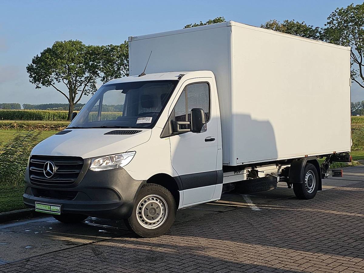 Mercedes-Benz Sprinter MERCEDES-BENZ SPRINTER 314 bakwagen laadklep!