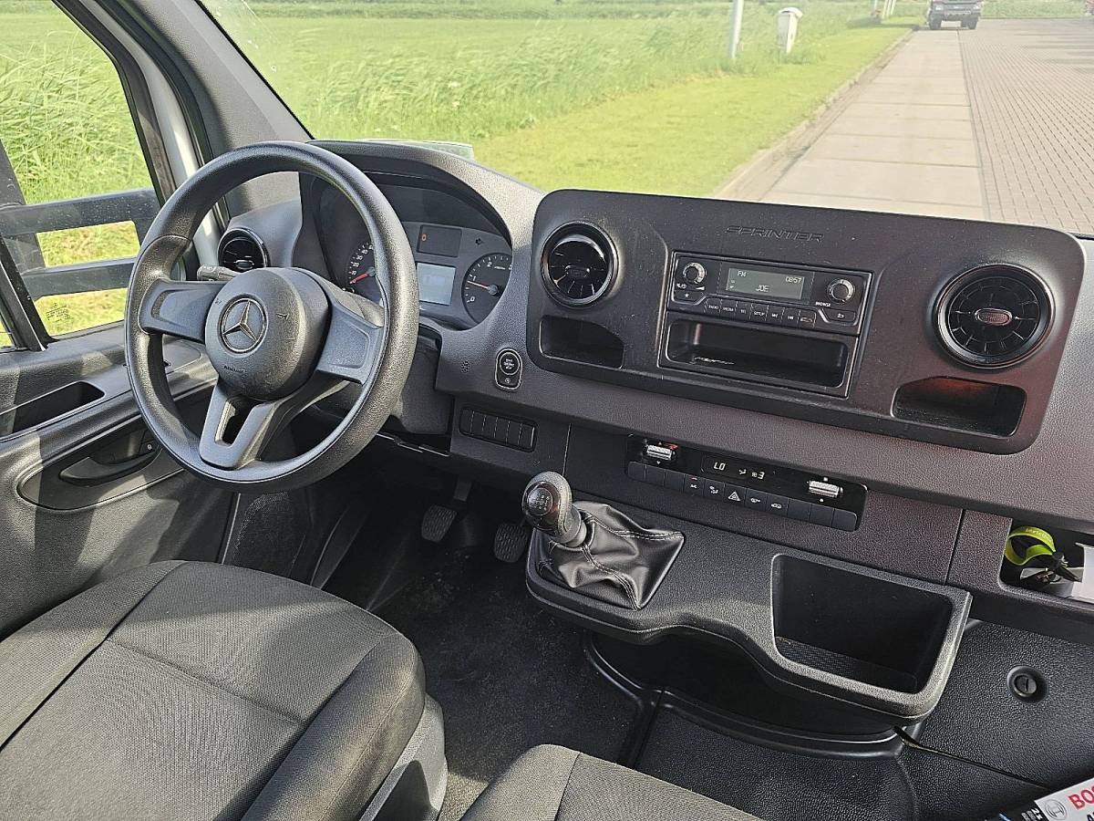Mercedes-Benz Sprinter MERCEDES-BENZ SPRINTER 314 bakwagen laadklep!
