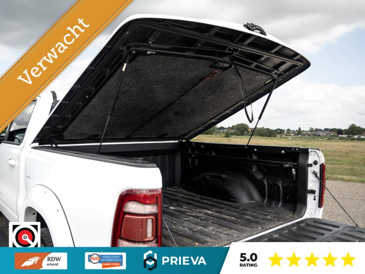 Dodge Ram 1500 Dodge Ram 1500 LARAMIE 5.7 V8 HEMI 4×4 LPG|Euro 6|H&K Audio|Lucht|360°|3.500 kg Trek|