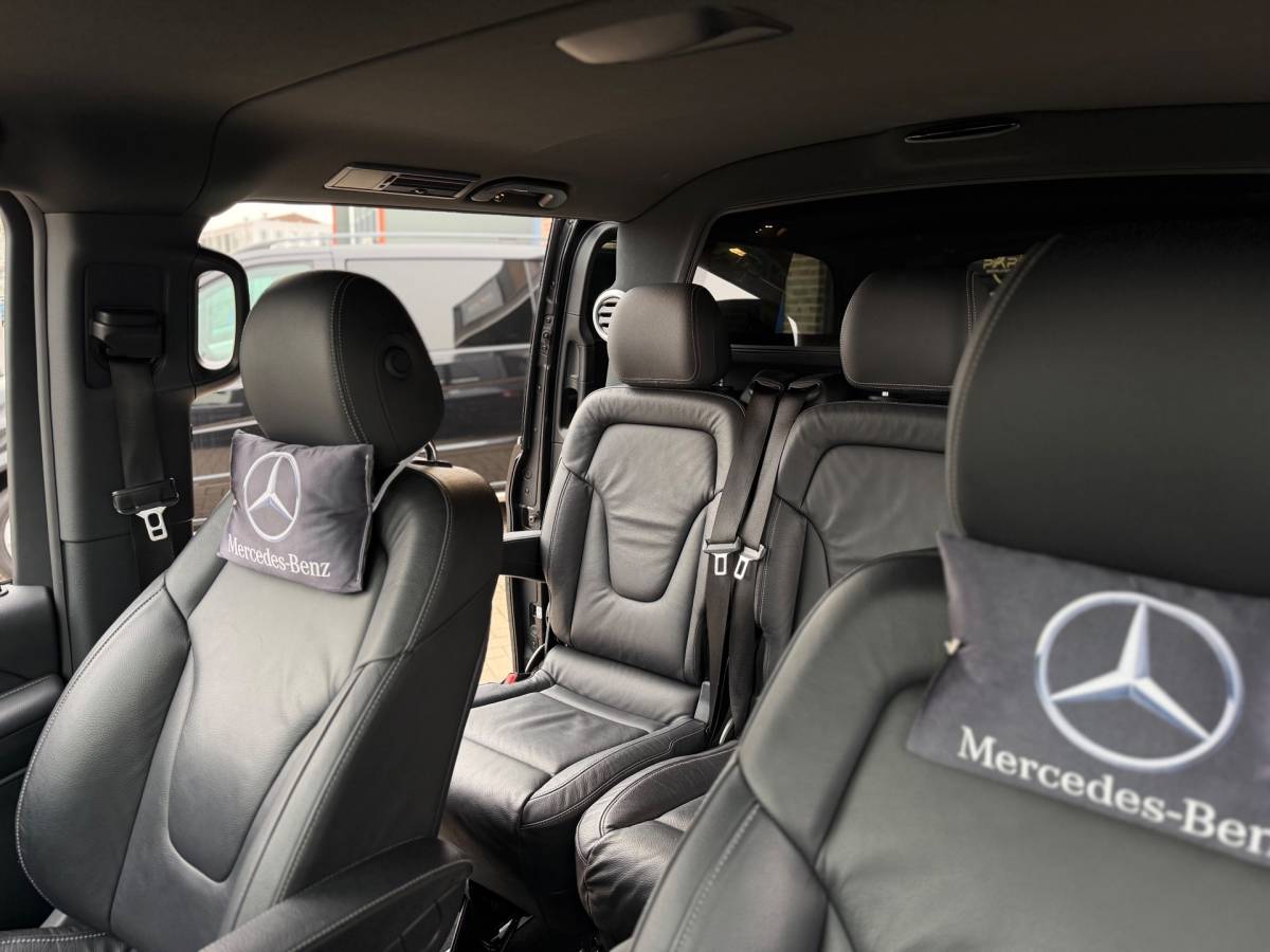 Mercedes-Benz V-Klasse Mercedes-Benz V-klasse 300d Extra Lang DC Avantgarde Edition Luxe AMG Line Dubbele Cabine Navi Groot Leder Airco Cruize zeer nette