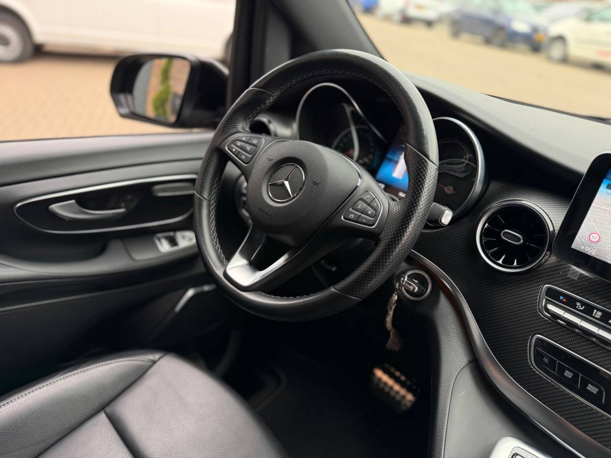 Mercedes-Benz V-Klasse Mercedes-Benz V-klasse 300d Extra Lang DC Avantgarde Edition Luxe AMG Line Dubbele Cabine Navi Groot Leder Airco Cruize zeer nette