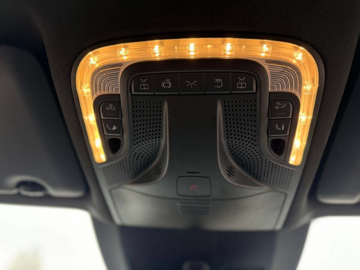 Mercedes-Benz V-Klasse Mercedes-Benz V-klasse 300d Extra Lang DC Avantgarde Edition Luxe AMG Line Dubbele Cabine Navi Groot Leder Airco Cruize zeer nette