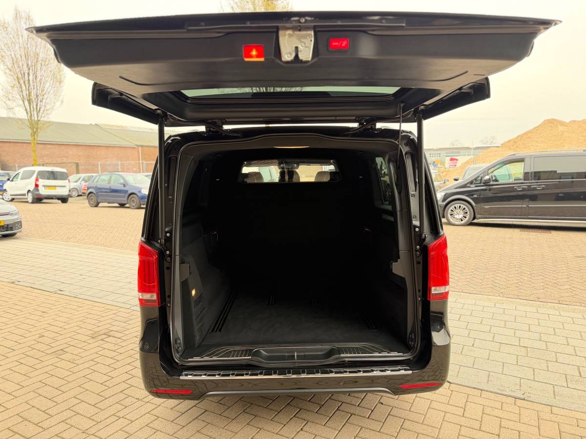 Mercedes-Benz V-Klasse Mercedes-Benz V-klasse 300d Extra Lang DC Avantgarde Edition Luxe AMG Line Dubbele Cabine Navi Groot Leder Airco Cruize zeer nette