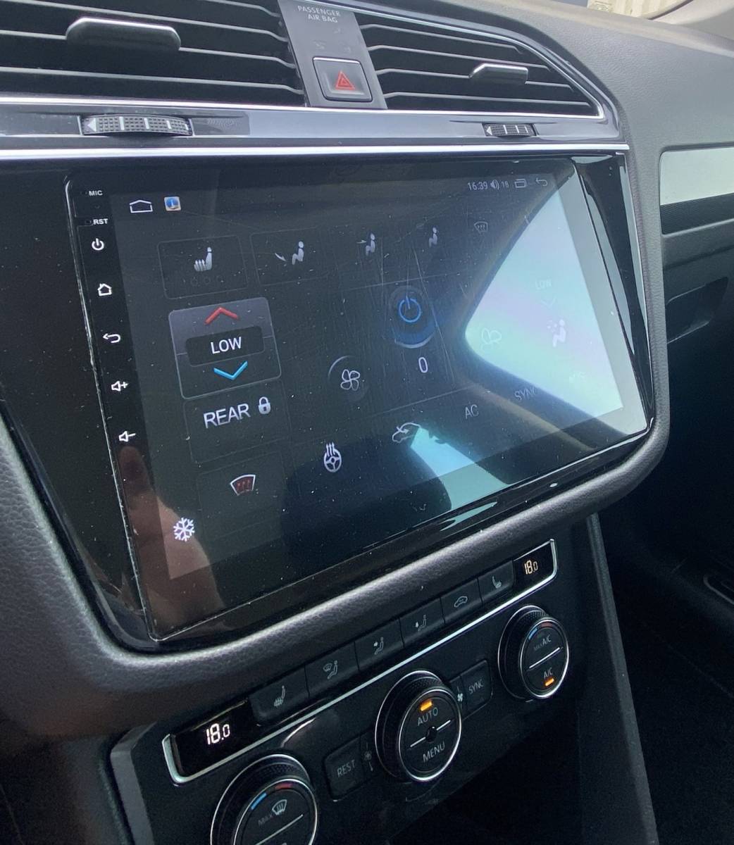Volkswagen Tiguan Volkswagen Tiguan 1.4 TSI Comfortline Bus./ Facelift/ Clima/ Cam/ Carplay/ Adaptive