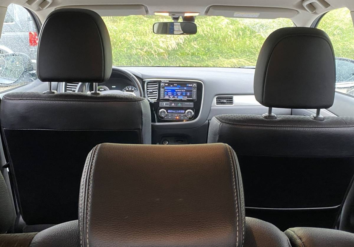 Mitsubishi Outlander Mitsubishi Outlander 2.0 PHEV Executive Edition X-Line/ 4WD/ Cam/ Standkachel/ Premium Audio