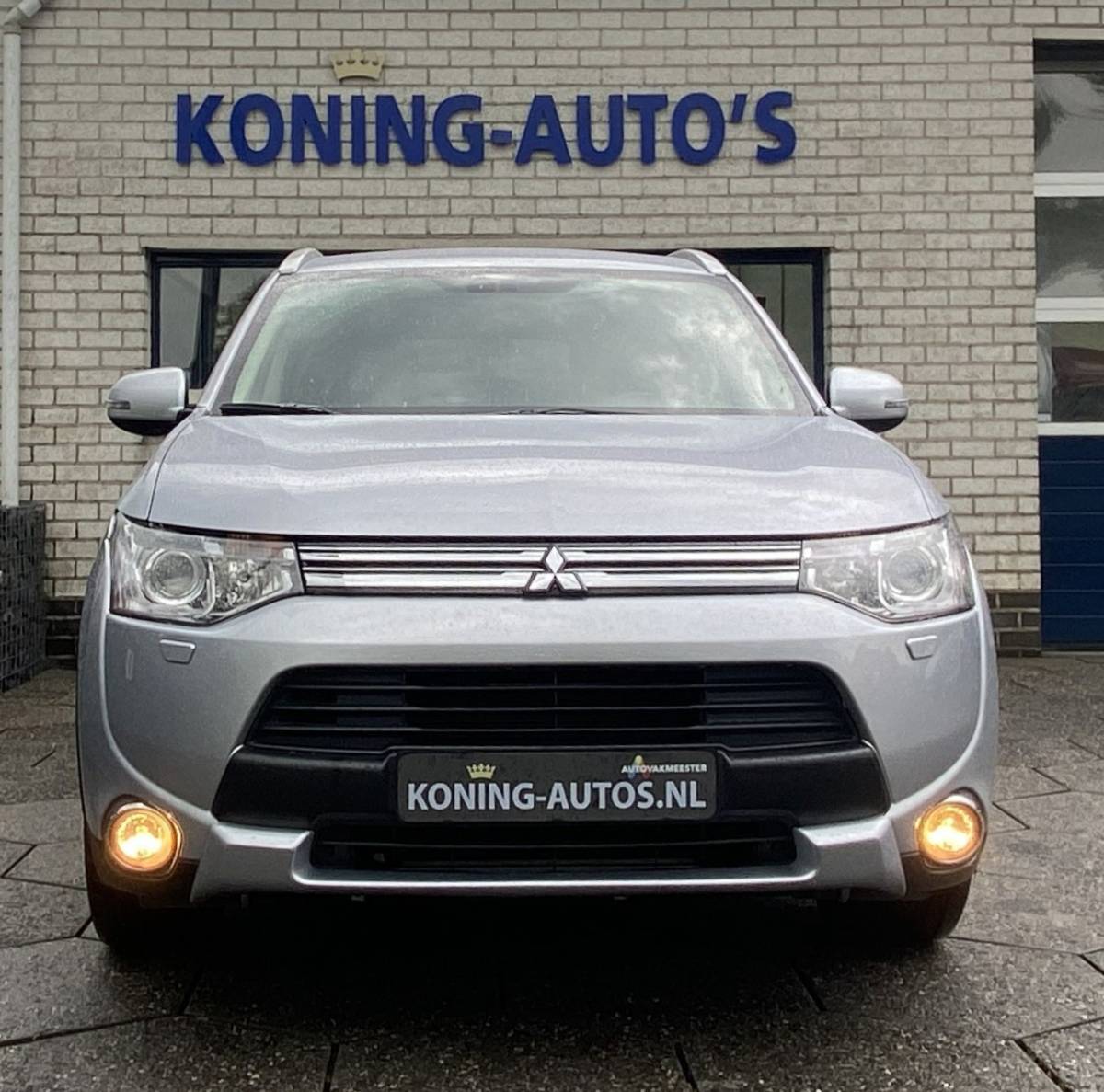 Mitsubishi Outlander Mitsubishi Outlander 2.0 PHEV Executive Edition X-Line/ 4WD/ Cam/ Standkachel/ Premium Audio