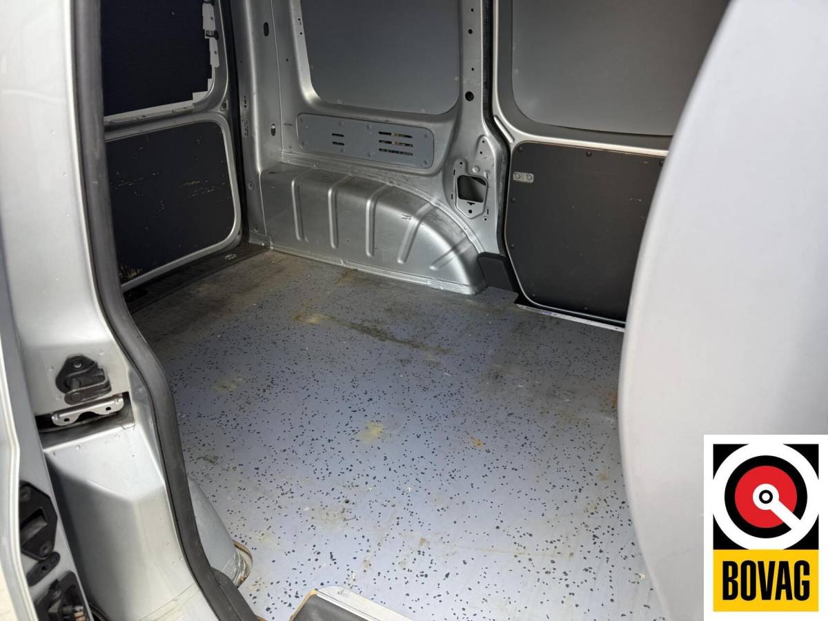 Volkswagen Caddy Volkswagen Caddy Bestel 2.0 TDI 2x schuifdeur AIRCO en Stoel verwarming.
