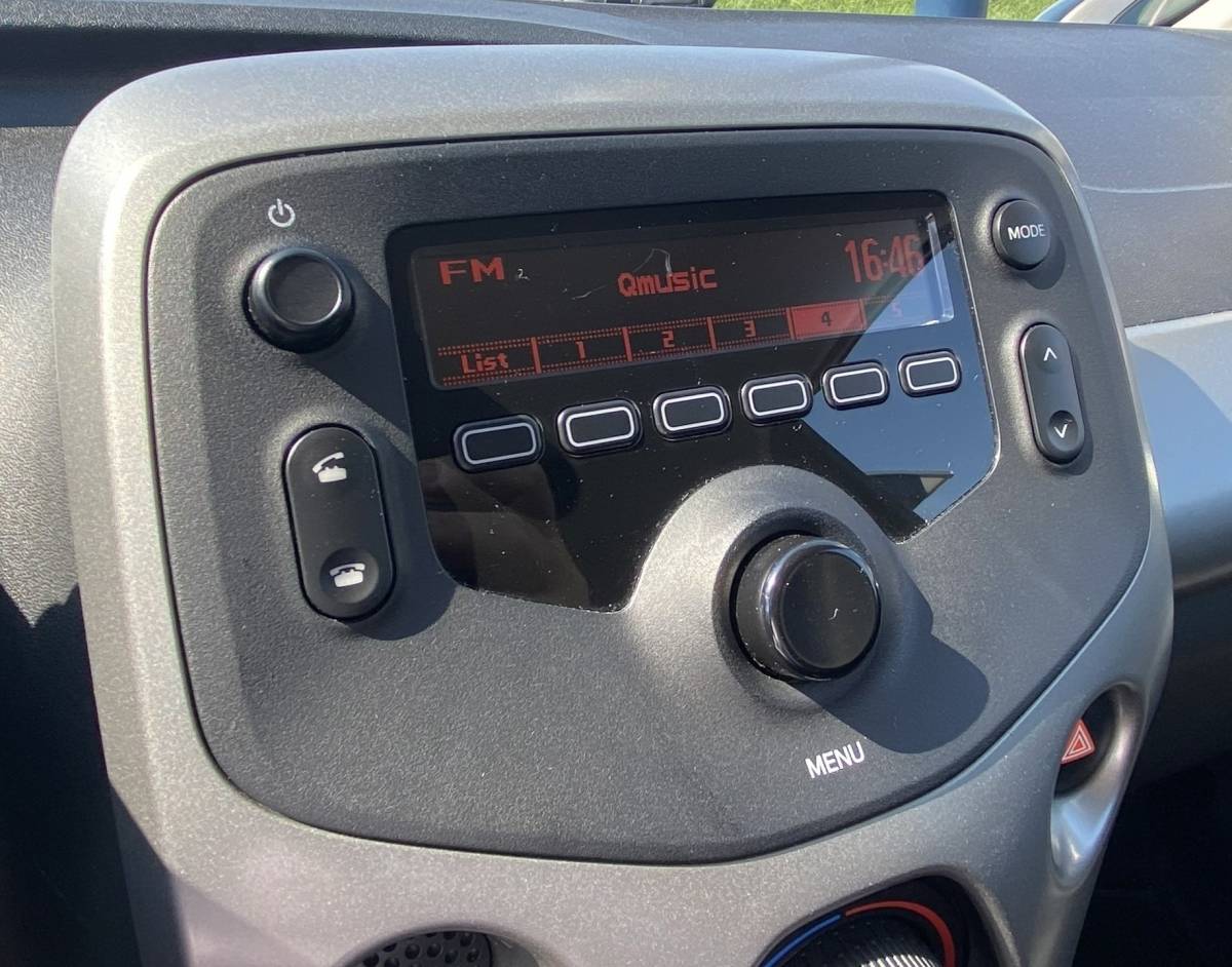 Peugeot 108 Peugeot 108 1.0 e-VTi Active/ Airco/ Elec. ramen/ BT/ Privacyglass/ NAP