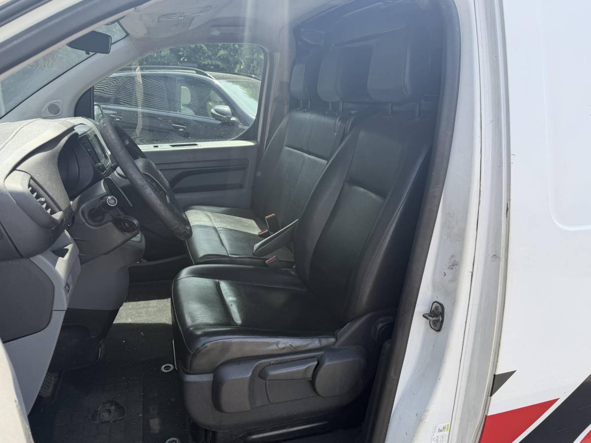 Opel Vivaro Opel Vivaro 2.0 CDTI L2H1 Edition  Navigatie | Camera | DAB | Lederen Bekleding |