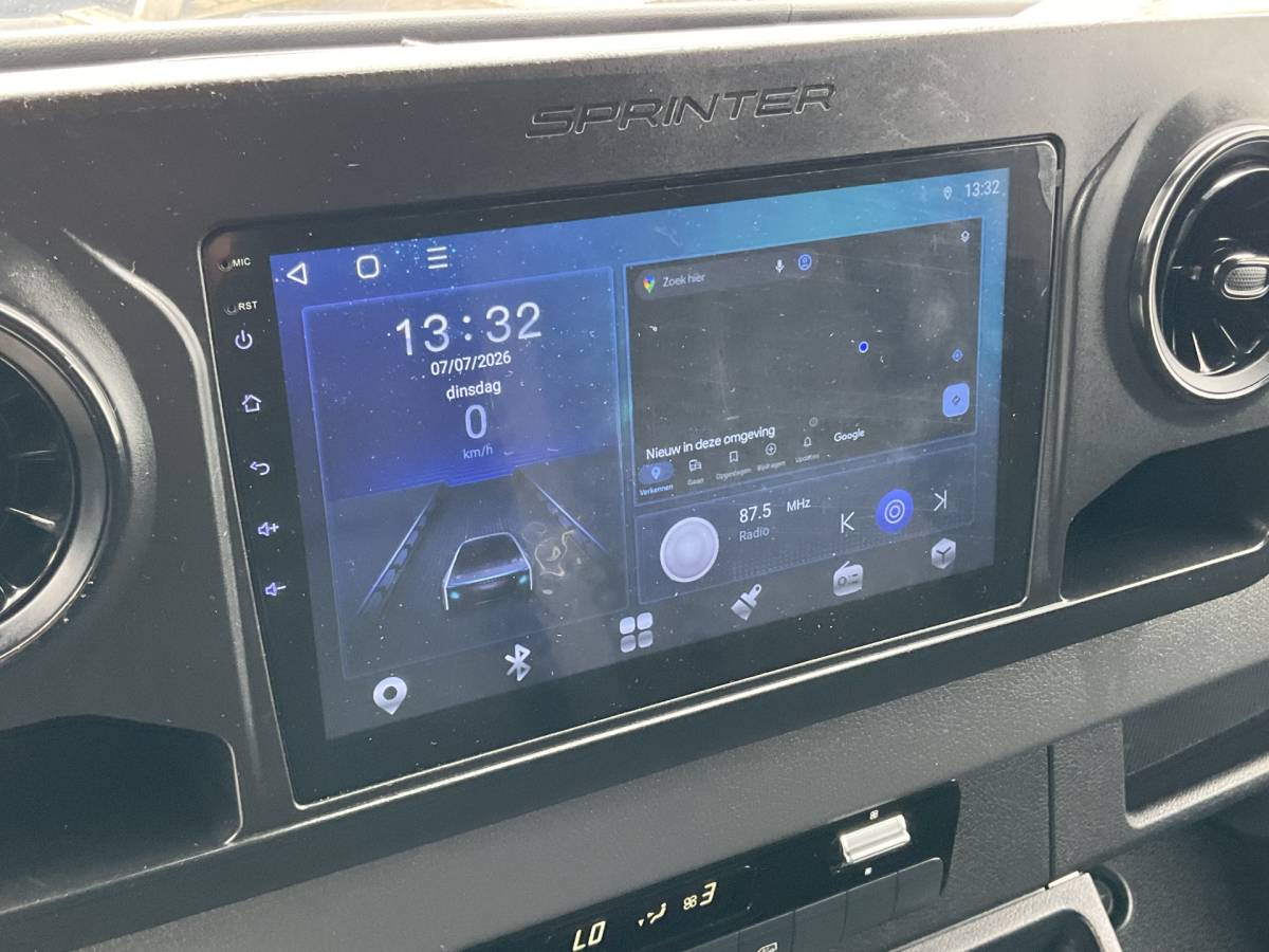 Mercedes-Benz Sprinter Mercedes-Benz Sprinter 3-Pers 314 2.2 CDI 143PK L2H1 Clima Cruise Audio Trekhaak 3-Persoons