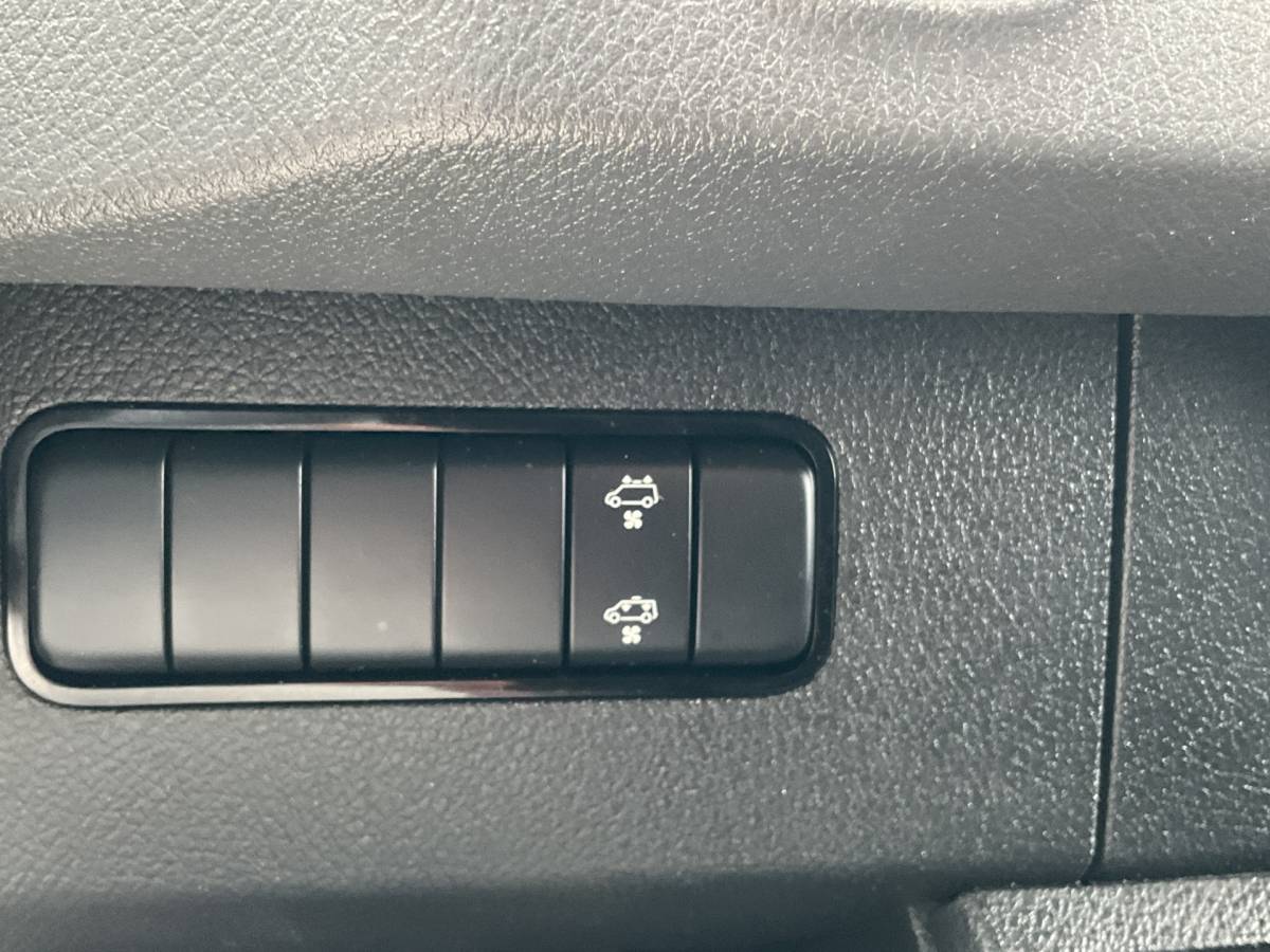 Mercedes-Benz Sprinter Mercedes-Benz Sprinter 3-Pers 314 2.2 CDI 143PK L2H1 Clima Cruise Audio Trekhaak 3-Persoons