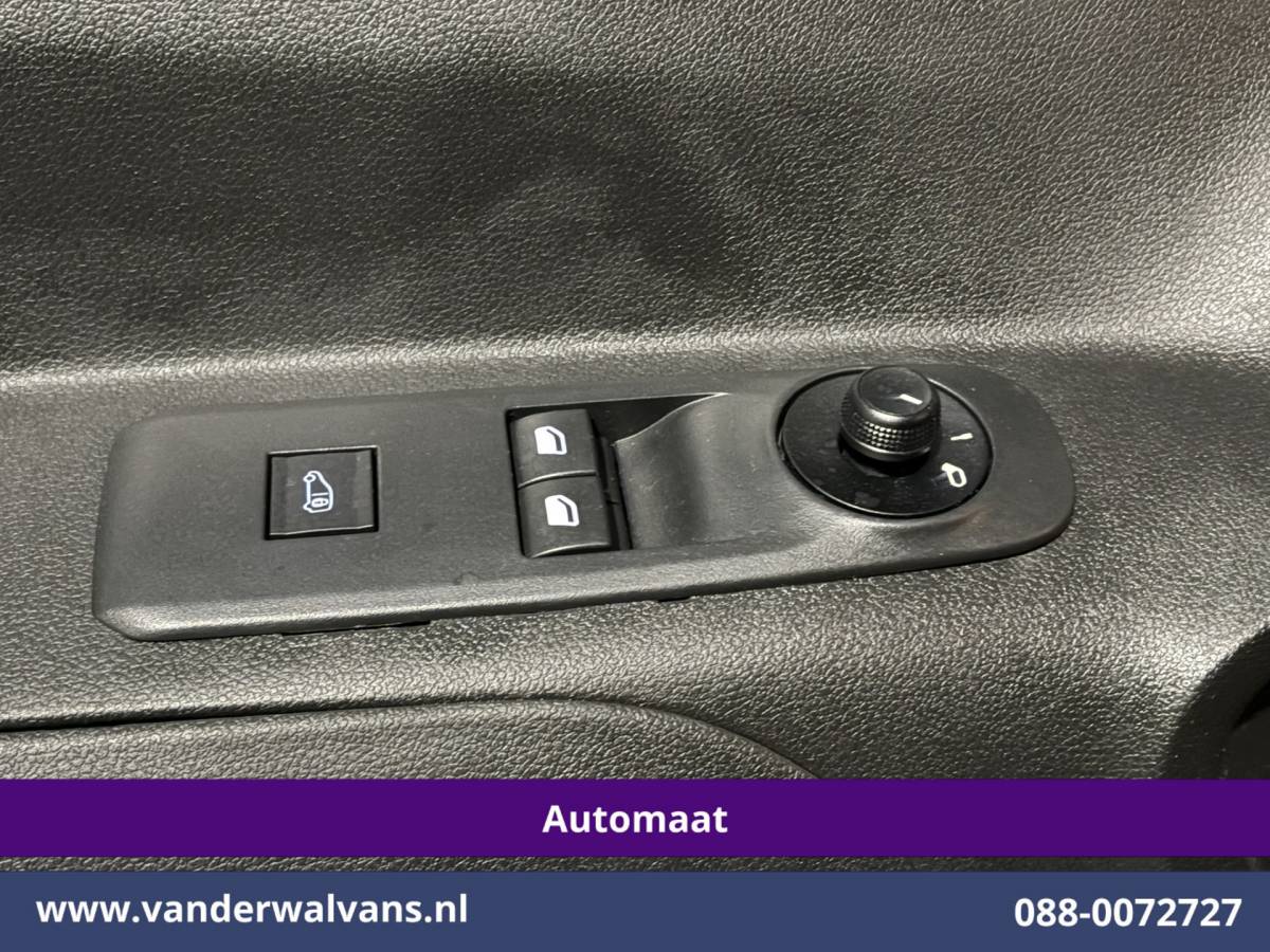 Citroën Berlingo Citroën Berlingo 1.2 PureTech 130pk Automaat Benzine L1H1 Euro6 Airco | 2x zijdeur | Camera | Apple Carplay Android Auto, Cruisecontrol, Parkeersensoren