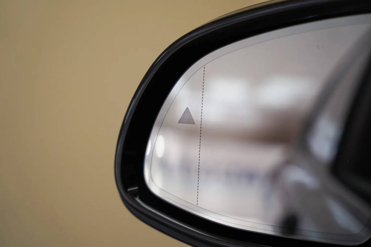 BMW iX3 BMW iX3 M Sport High Executive 80 kWh 3-fase [ Panorama Leder Adapt.cruise Camera ]