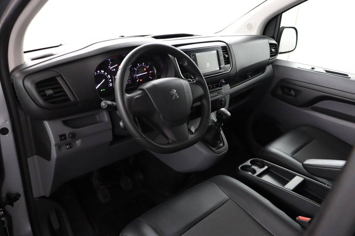 Peugeot Expert Peugeot Expert 1.5 BlueHDI 100 Compact Premium |NAP|Marge|2zits|Cruise|Carplay|Fan