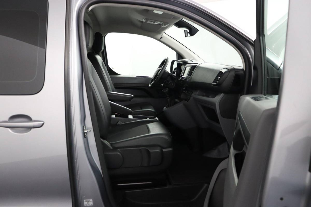 Peugeot Expert Peugeot Expert 1.5 BlueHDI 100 Compact Premium |NAP|Marge|2zits|Cruise|Carplay|Fan