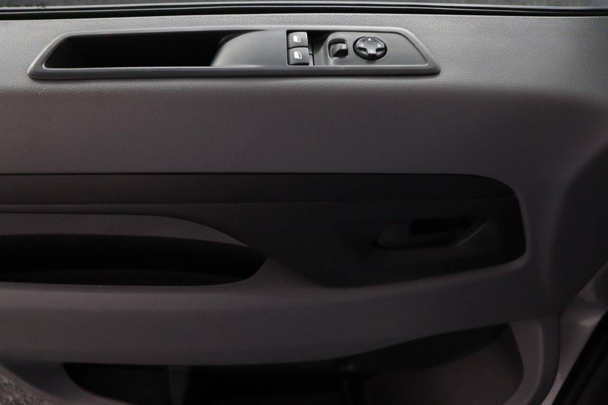 Peugeot Expert Peugeot Expert 1.5 BlueHDI 100 Compact Premium |NAP|Marge|2zits|Cruise|Carplay|Fan