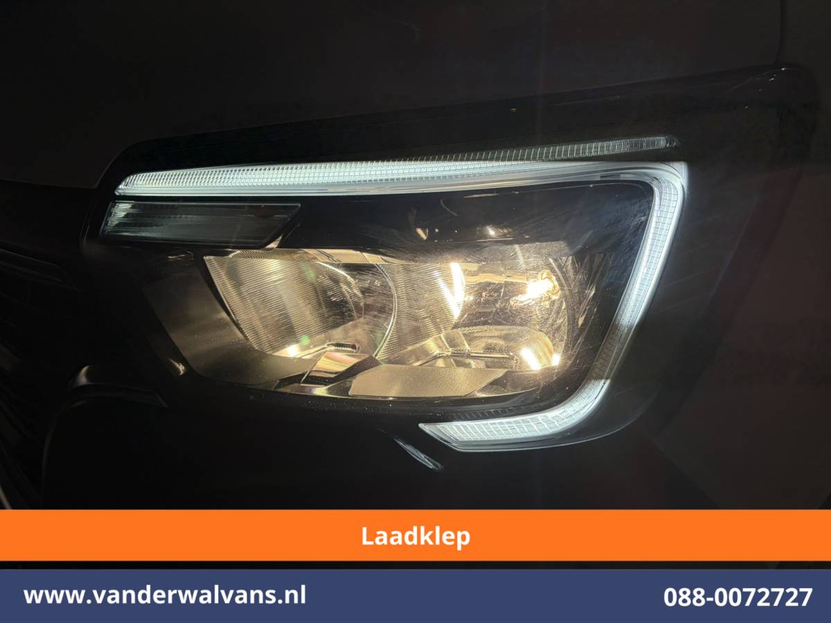 Renault Master Renault Master 2.3 dCi 131pk L4H2 ** Laadklep ** Euro6 Airco | LED Bijrijdersbank