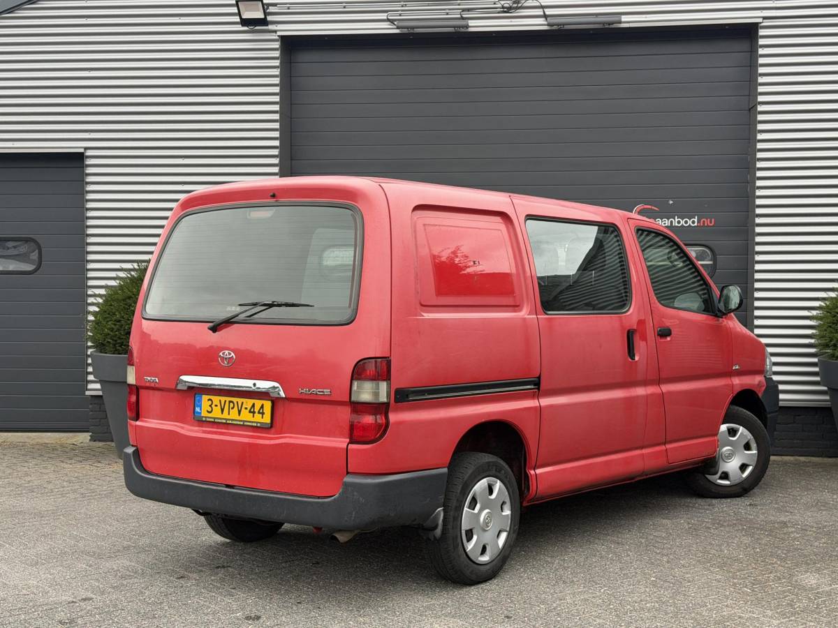 Toyota HiAce Toyota HiAce 2.5 D-4D KWB
