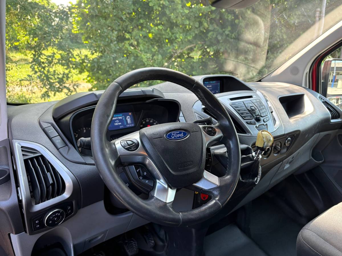 Ford Transit Custom Ford Transit Custom 330 2.2 TDCI L1H1 Trend|NAP|125PK|airco|cruise|achteruitrijcamera|navi|parkeersensoren|bluetooth