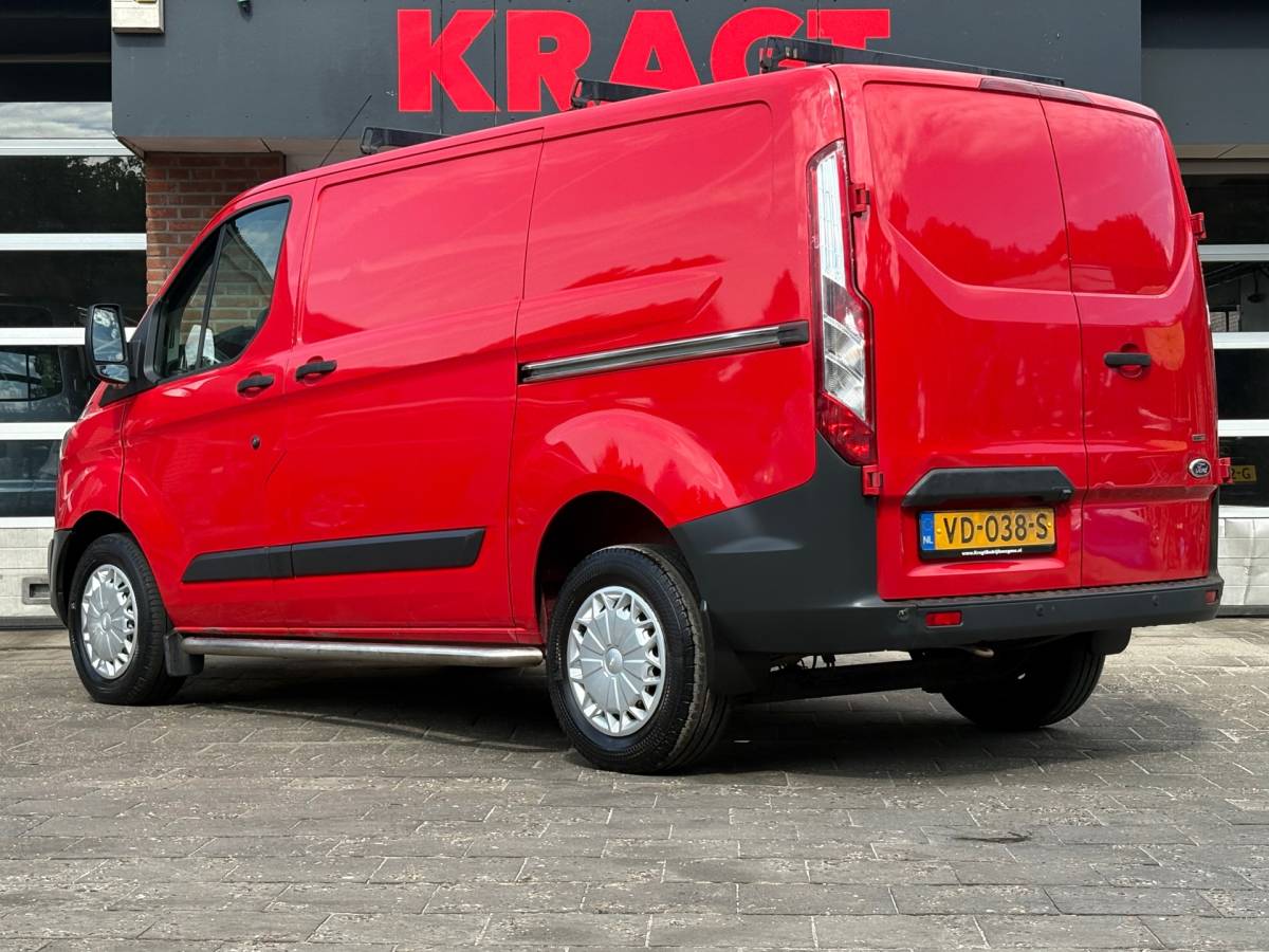 Ford Transit Custom Ford Transit Custom 330 2.2 TDCI L1H1 Trend|NAP|125PK|airco|cruise|achteruitrijcamera|navi|parkeersensoren|bluetooth