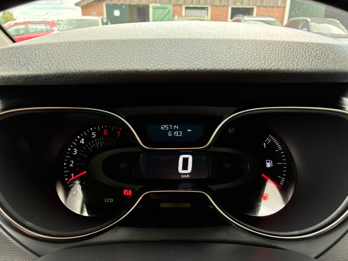 Renault Captur Renault Captur 0.9 TCe Intens | Navi + Clima + Cruise nu €8.975,-!!