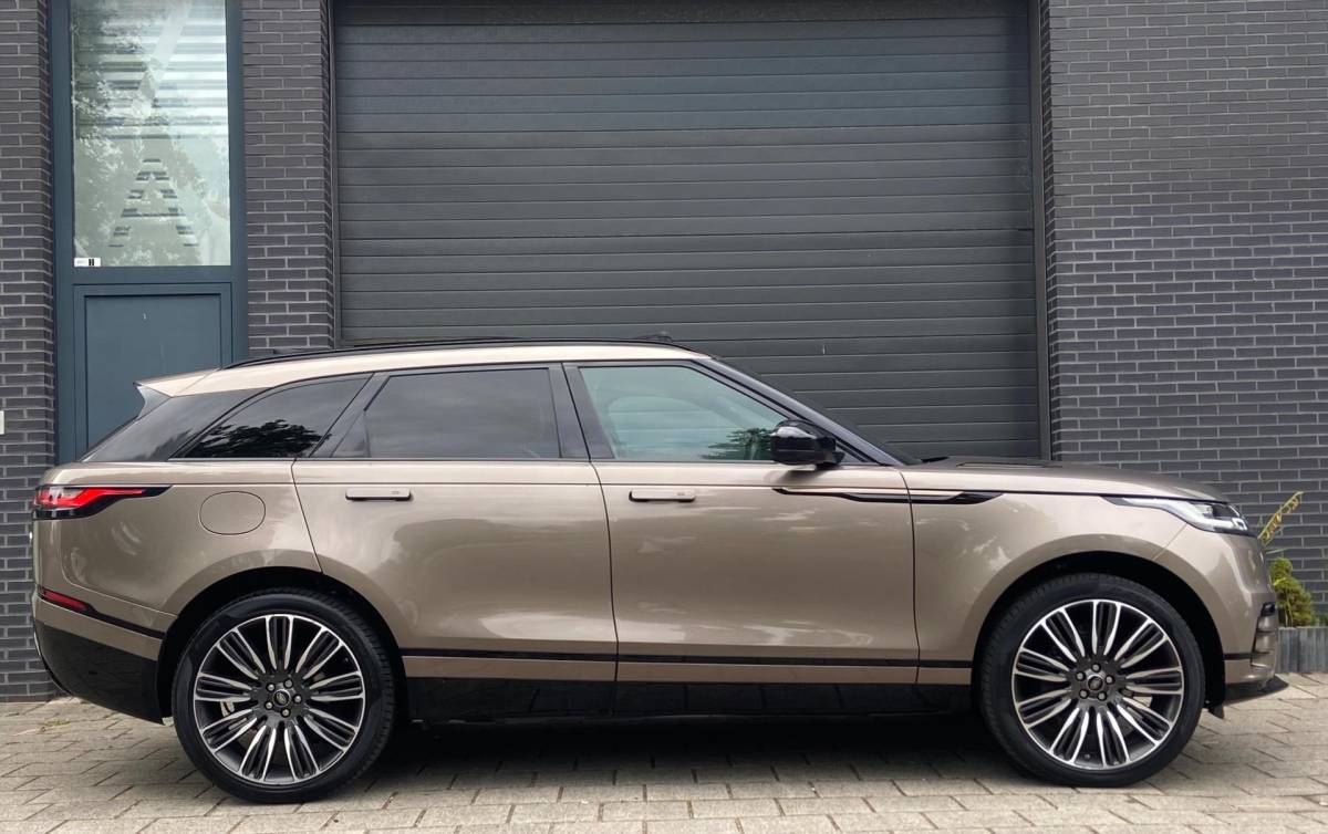 Land Rover Range Rover Land Rover Range Rover Velar 2.0 4×4 R-DYNAMIC/PANO/VIRTUAL/GRIJS-KENTEKEN