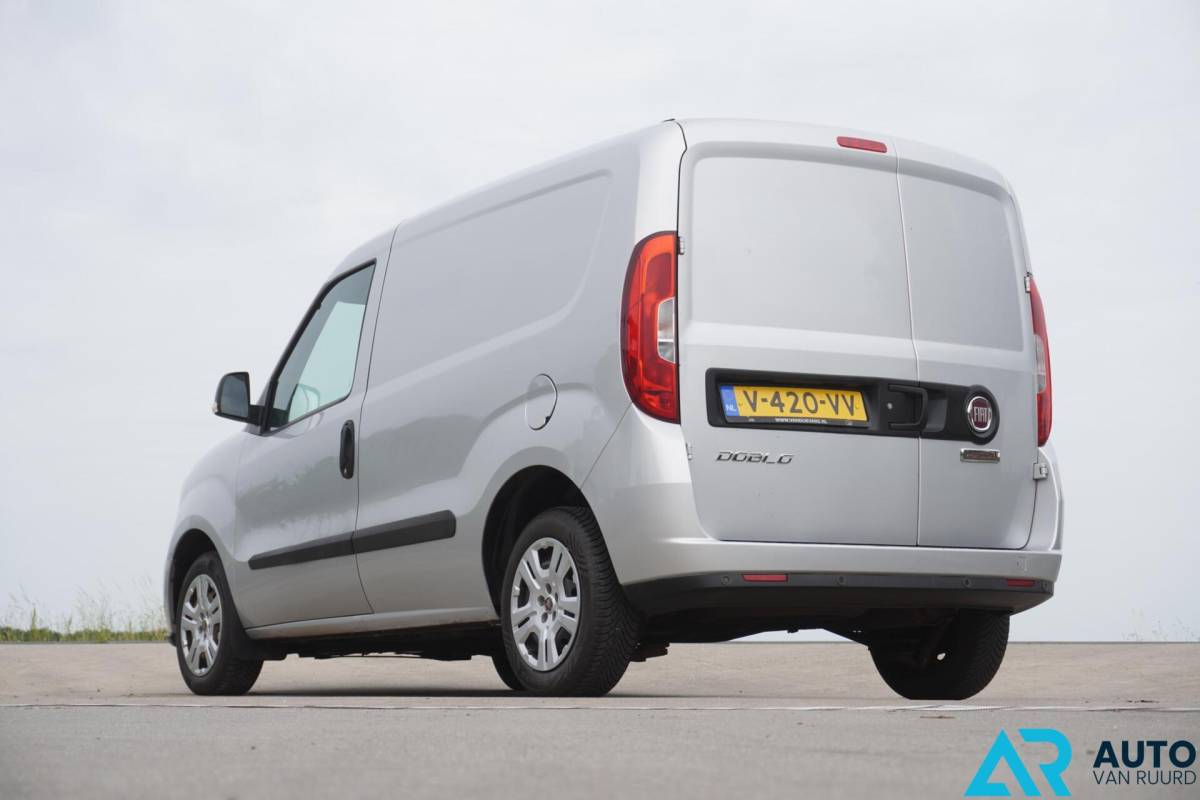 Fiat Doblò Fiat Doblo Cargo 1.3 MJ L1 * Airco * Cruise control * Euro 6