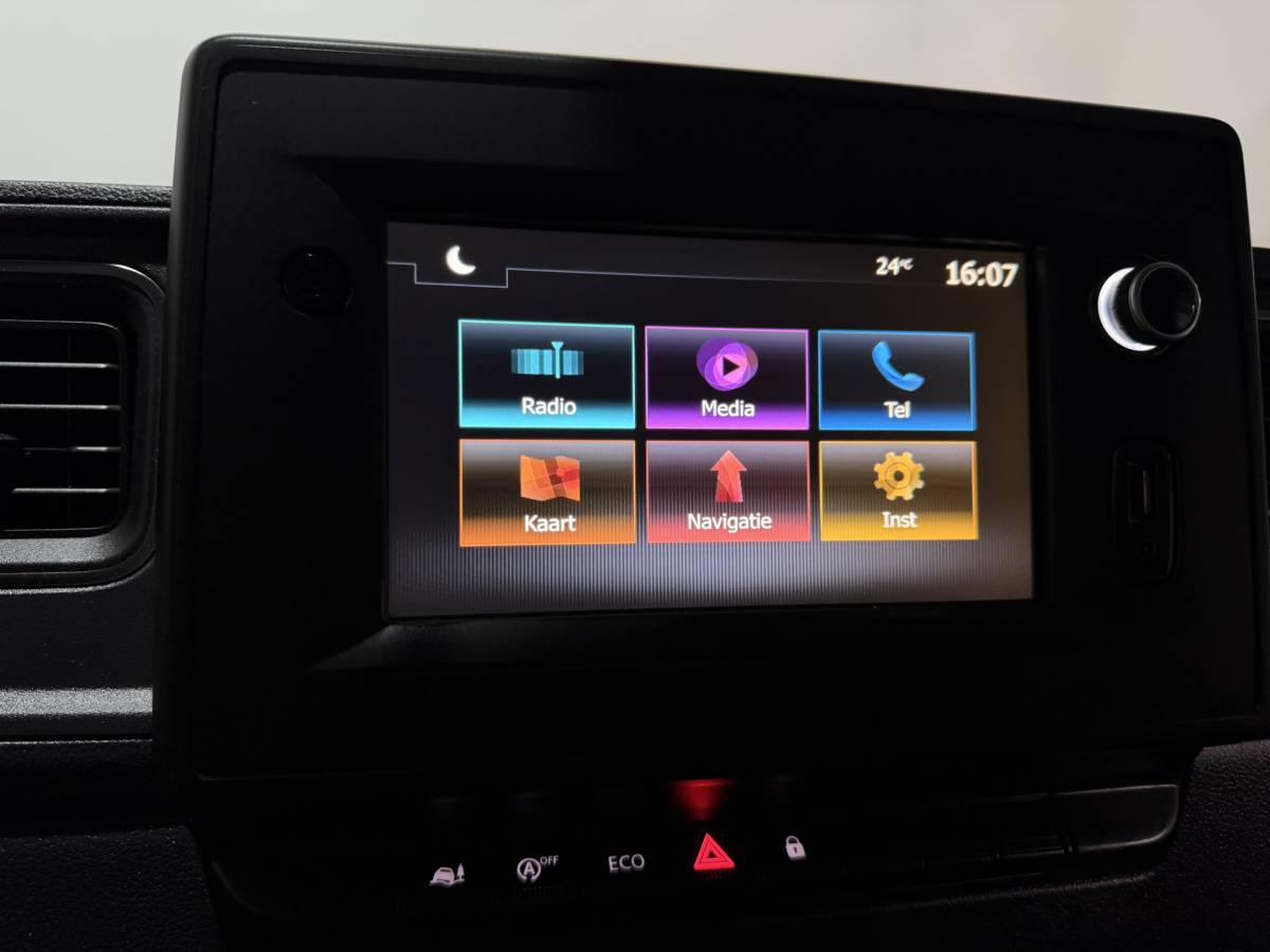Renault Master Renault Master T33 2.3 dCi 150 L2H2 Energy Comfort – Navi / Camera / Trekhaak