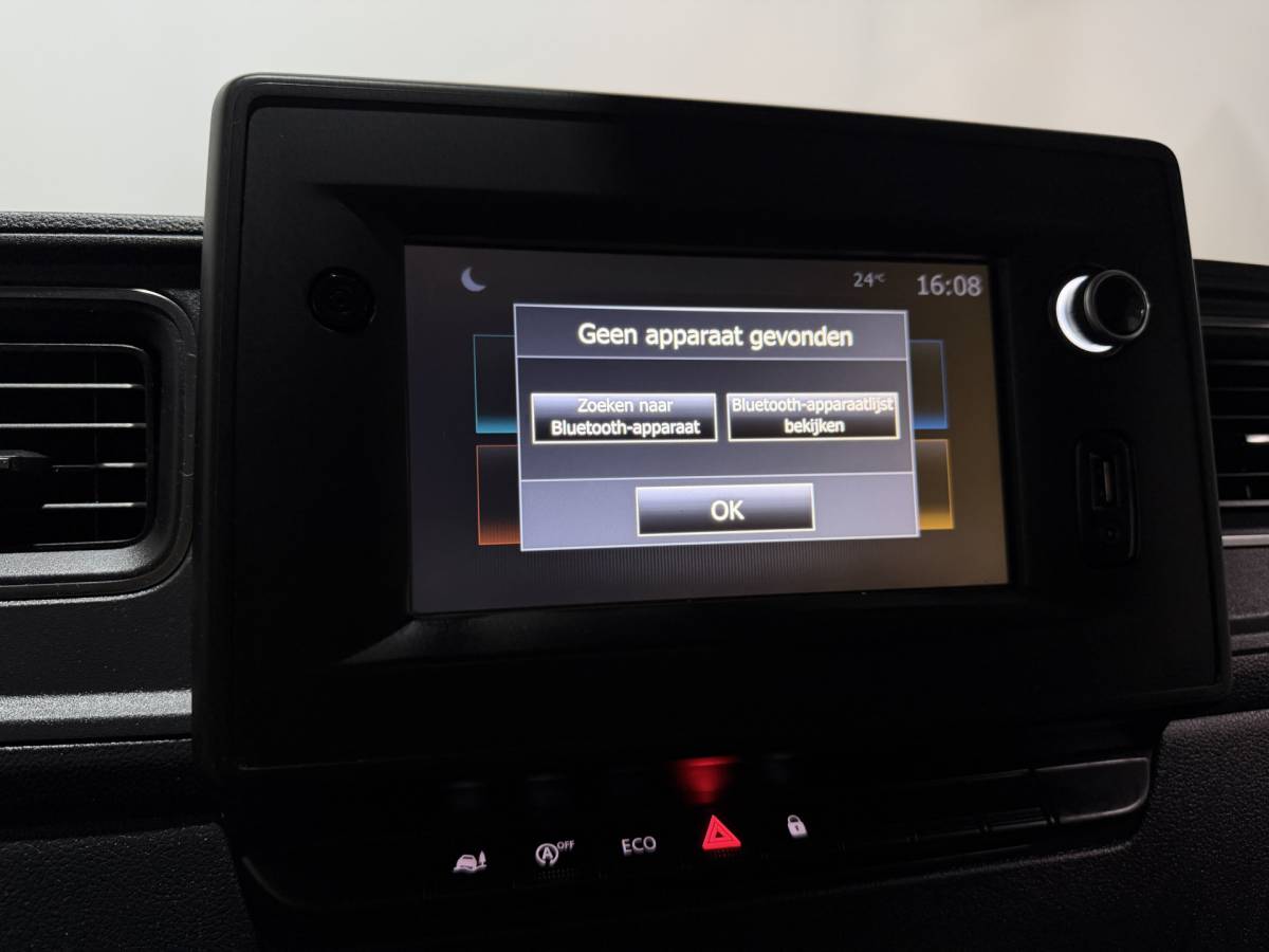 Renault Master Renault Master T33 2.3 dCi 150 L2H2 Energy Comfort – Navi / Camera / Trekhaak