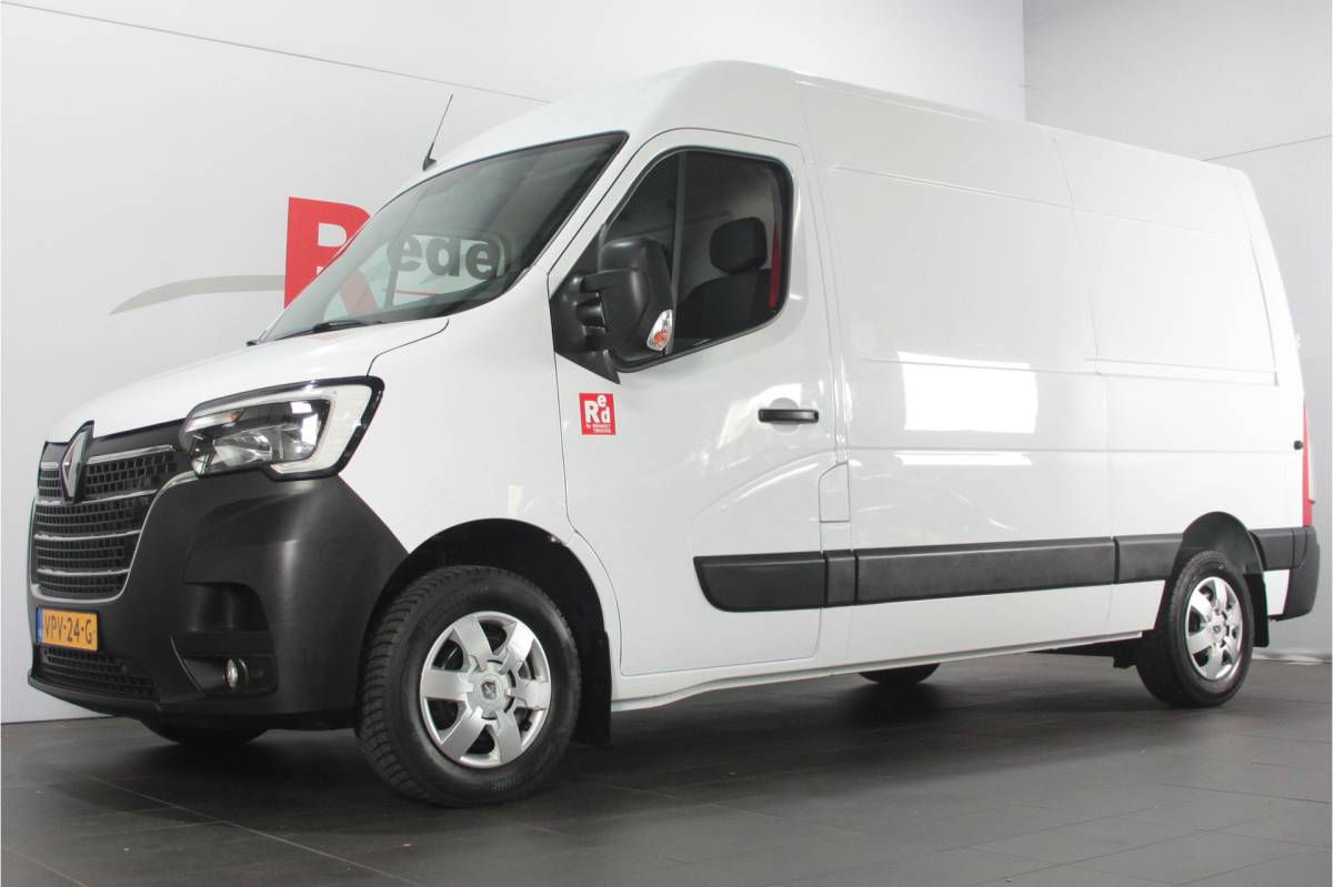Renault Master Renault Master T33 2.3 dCi 150 L2H2 Energy Comfort – Navi / Camera / Trekhaak