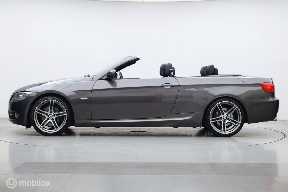 BMW 3 Serie BMW 325i aut Cabrio LCI | M-Sport | memory | historie