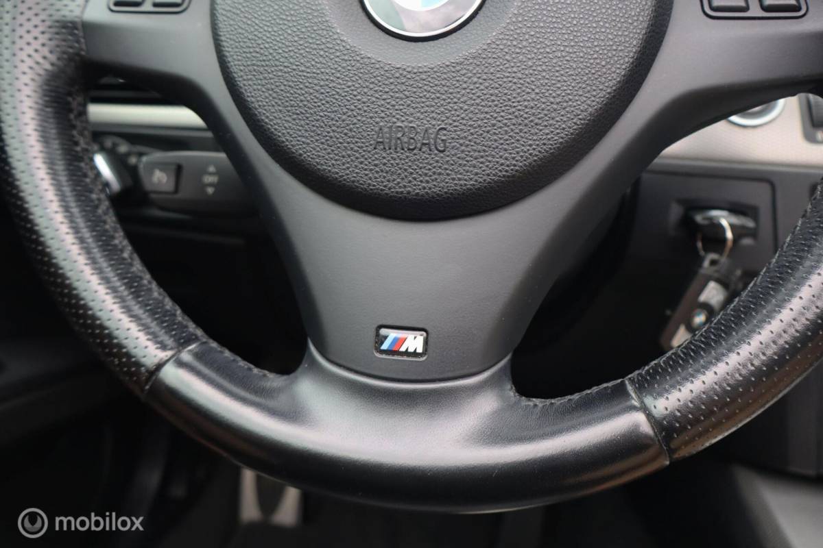 BMW 3 Serie BMW 325i aut Cabrio LCI | M-Sport | memory | historie