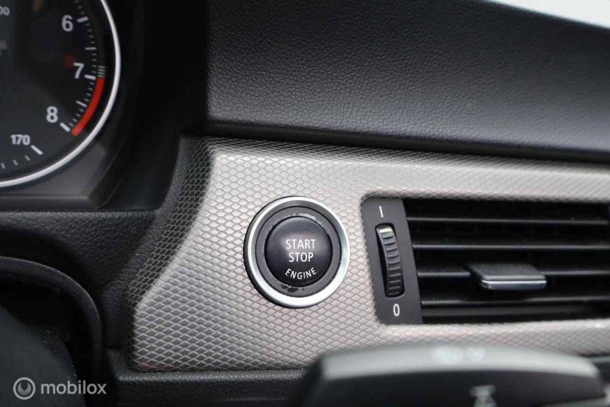 BMW 3 Serie BMW 325i aut Cabrio LCI | M-Sport | memory | historie