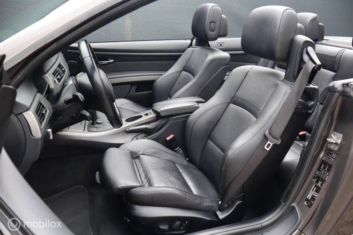 BMW 3 Serie BMW 325i aut Cabrio LCI | M-Sport | memory | historie