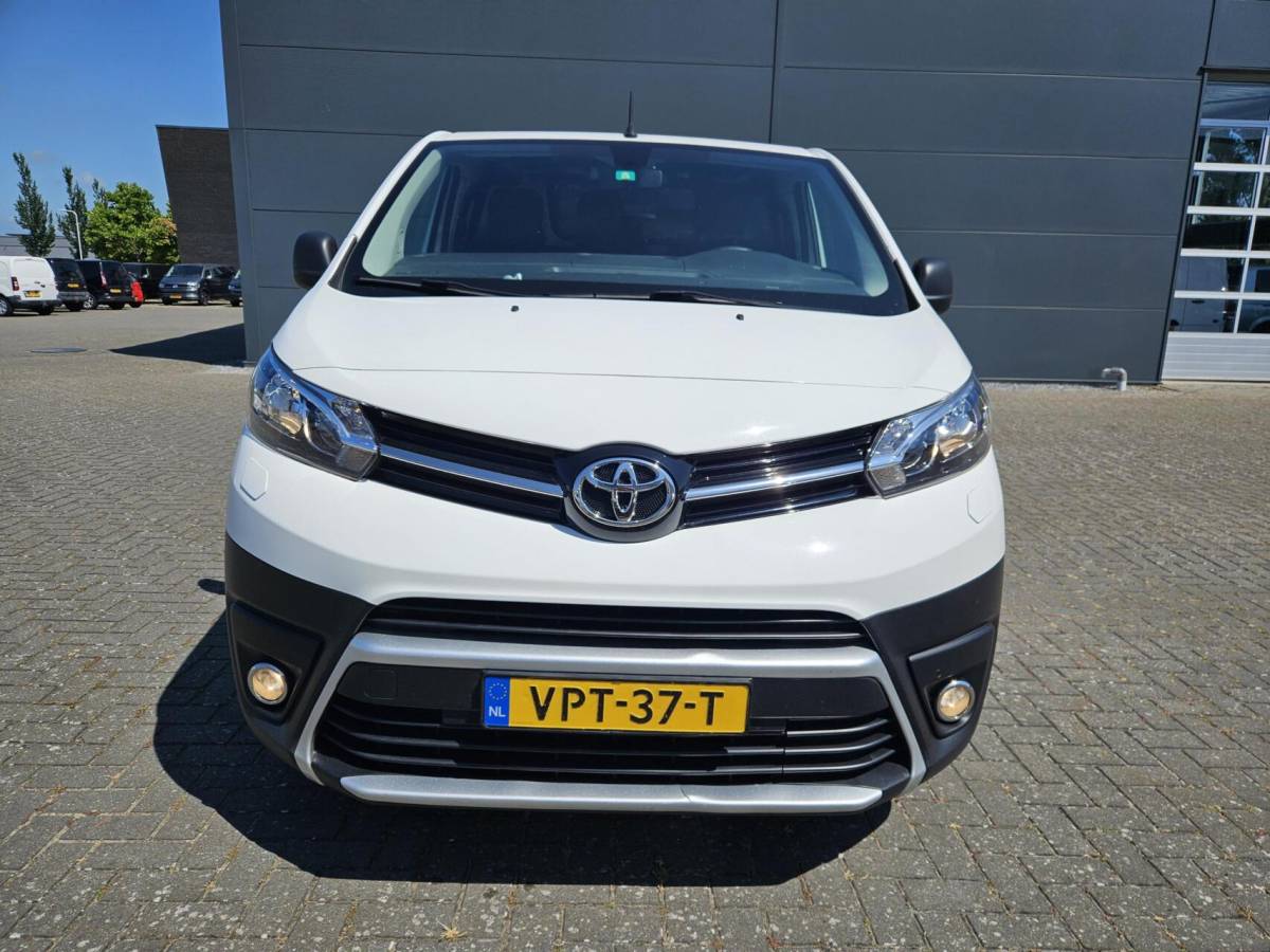 Toyota ProAce Toyota ProAce Worker 2.0 D-4D Airco Carplay Cruise 144pk